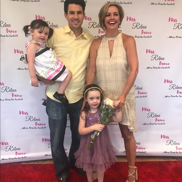 Meet your Posher, Sarah - Picture 3 of 3